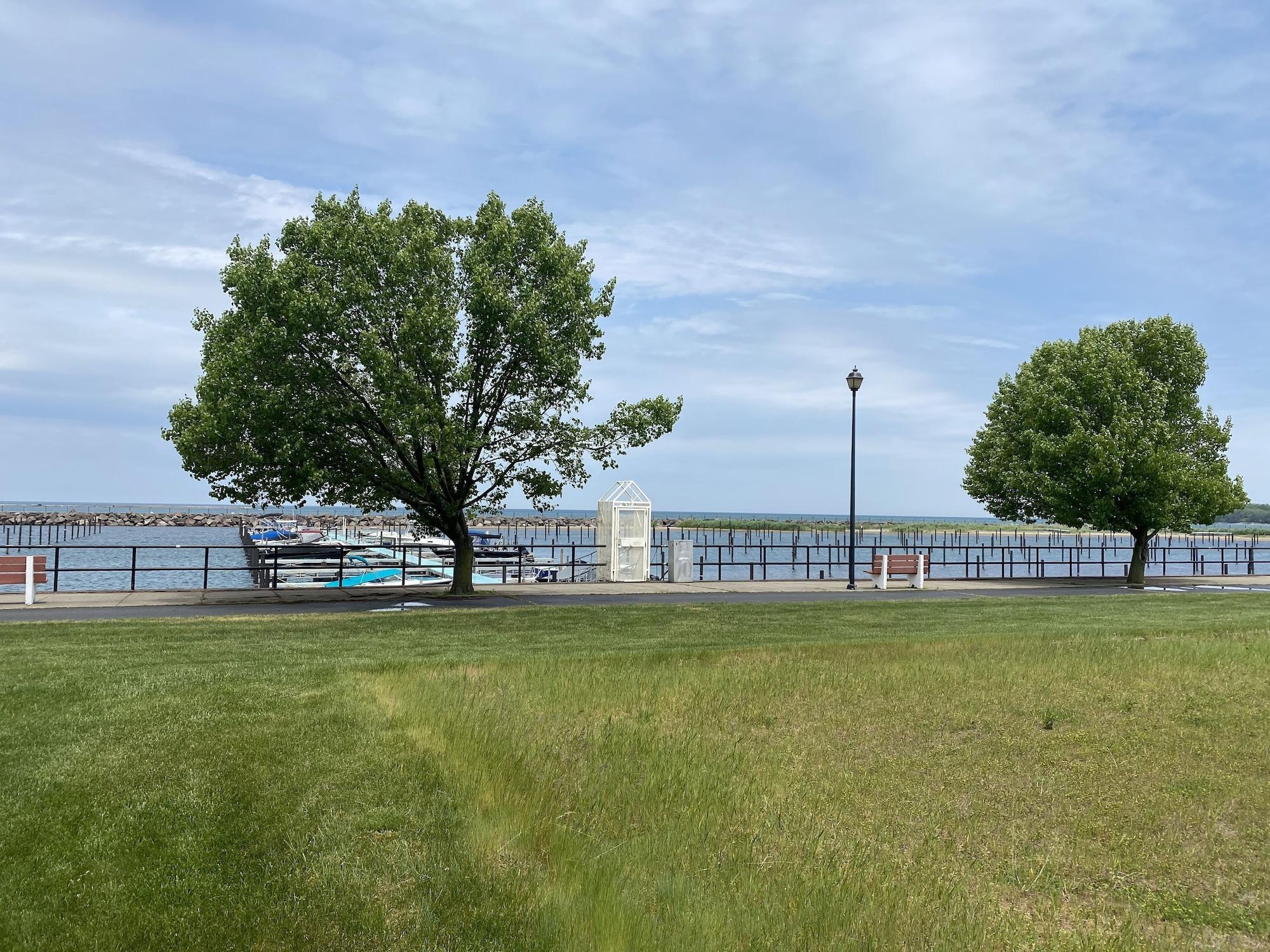 Clarion Hotel Conference Center On Lake Erie Дюнкерк Экстерьер фото